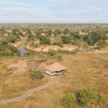 Отель Trees N Tigers, Tadoba Kolara Экстерьер фото