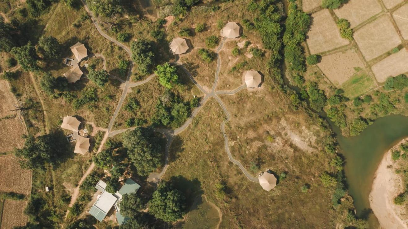 Отель Trees N Tigers, Tadoba Kolara Экстерьер фото